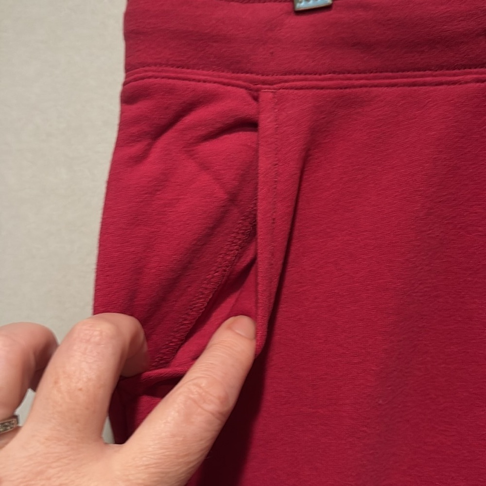 GAP - Women's Logo Short.  Athletic wear Sweat shorts. Pink, Size XXL. NWT, New. - Picture 5 of 15